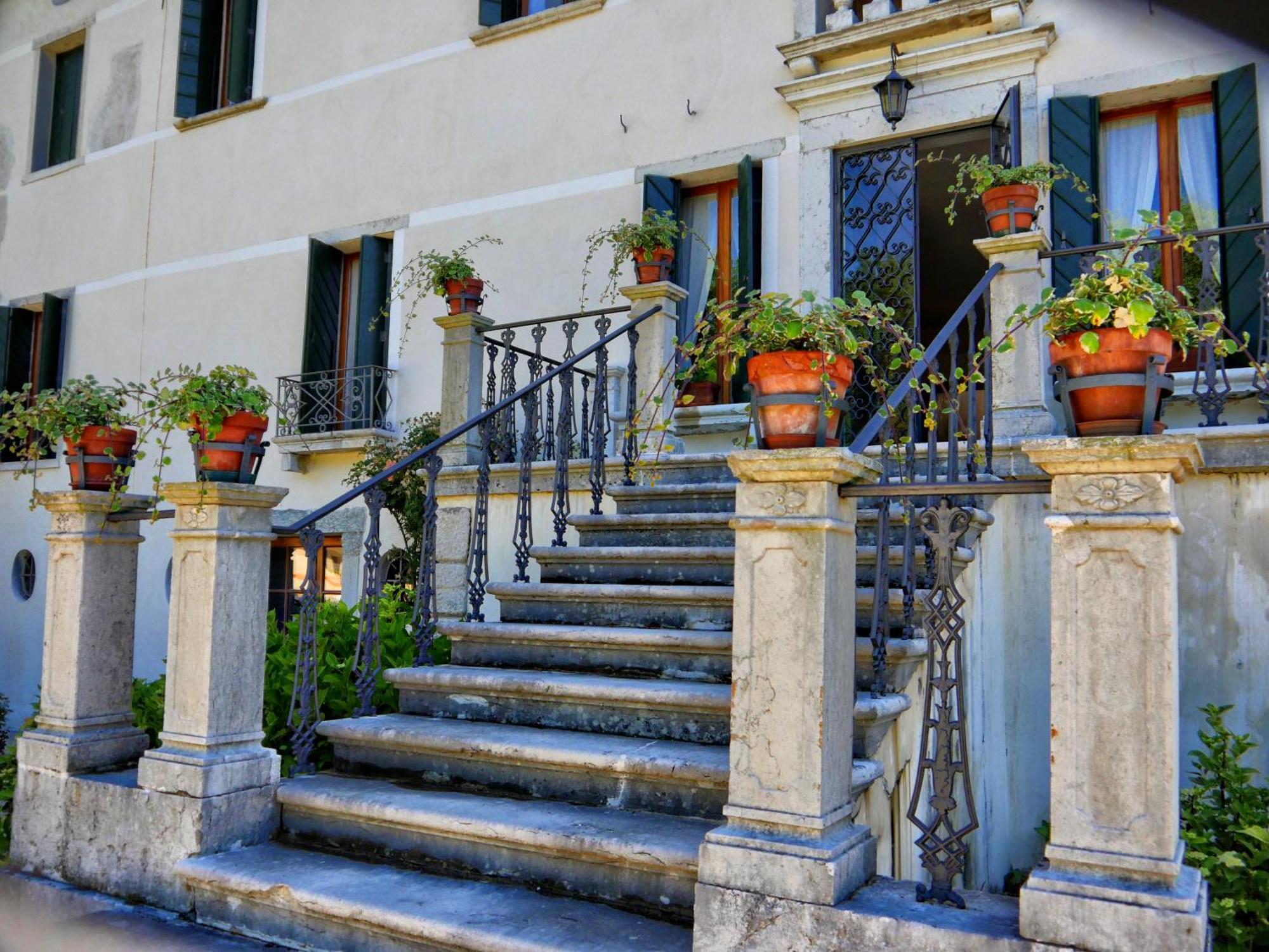 Villa San Liberale - Suites & Wellness - Villa Veneta Фельтре Экстерьер фото